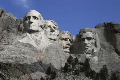 Μορφές των Αμερικανών Προέδρων στο βουνό RUSHMORE της Ν. Ντακότα